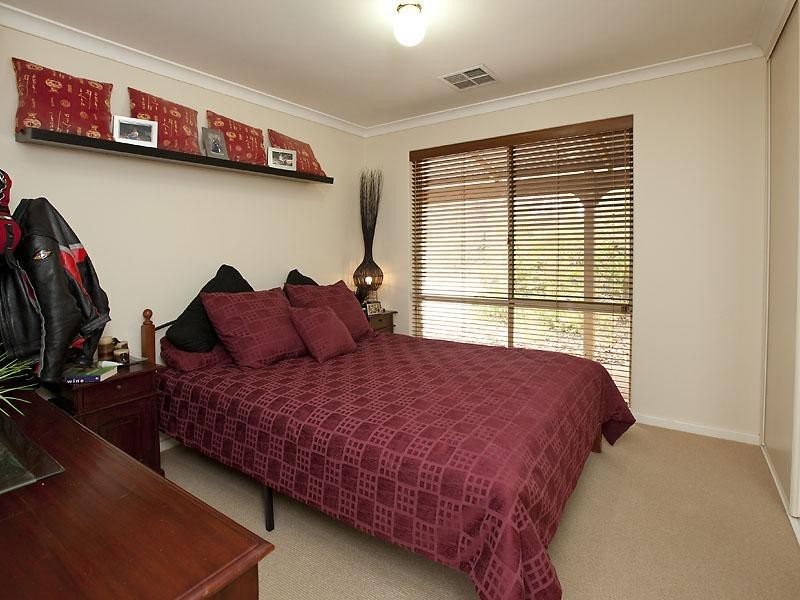 7 Shipwright Avenue, Wellard WA 6170