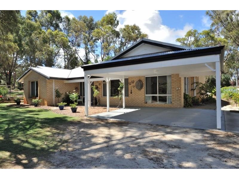 12 Carpenter Retreat, Wellard WA 6170