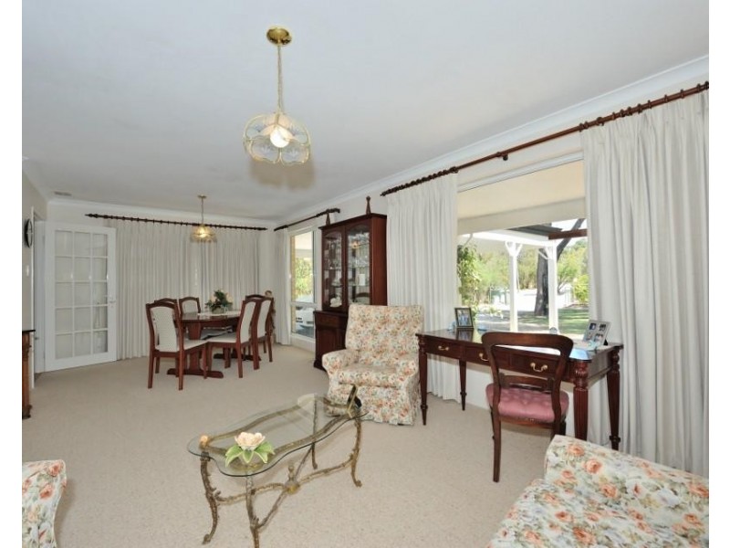 12 Carpenter Retreat, Wellard WA 6170