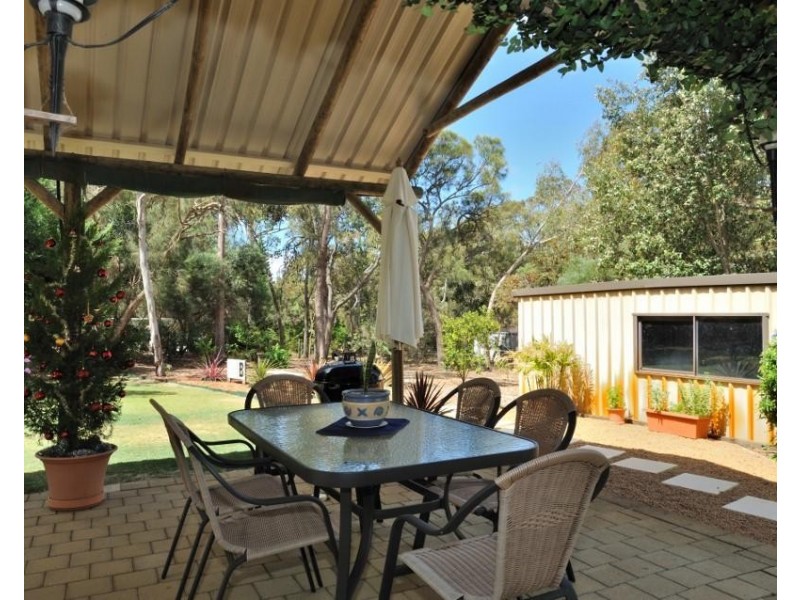 12 Carpenter Retreat, Wellard WA 6170