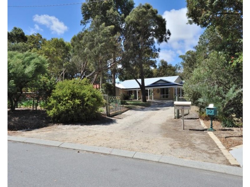 12 Carpenter Retreat, Wellard WA 6170