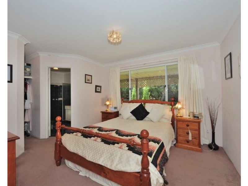 12 Carpenter Retreat, Wellard WA 6170