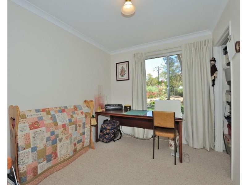 12 Carpenter Retreat, Wellard WA 6170