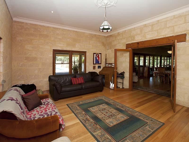 220 Duckpond Road, Wellard WA 6170