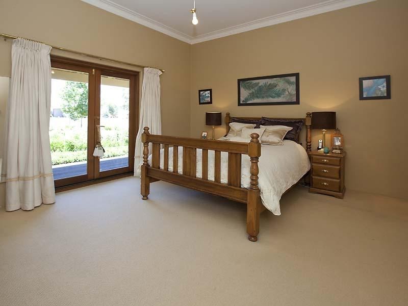 220 Duckpond Road, Wellard WA 6170