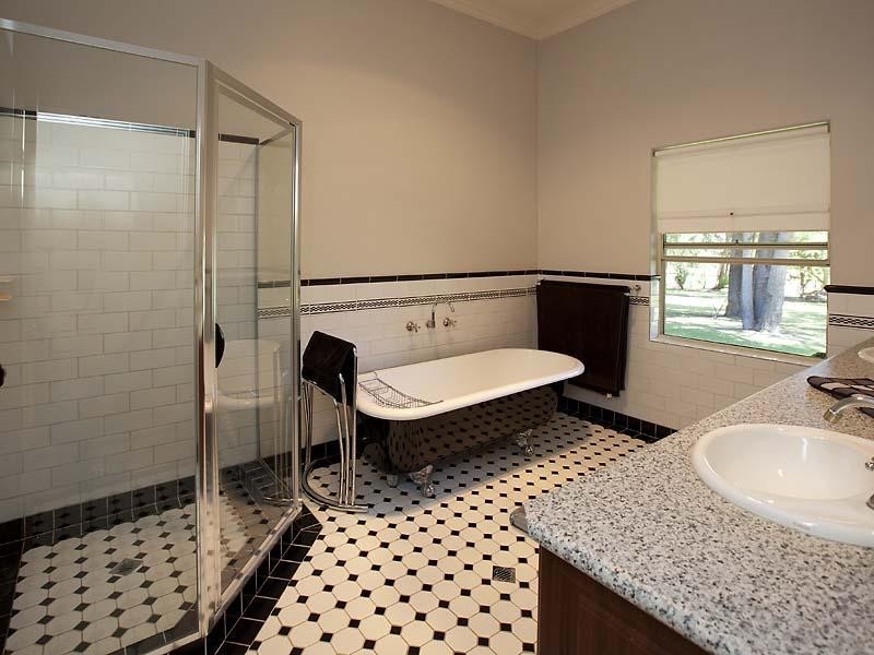 220 Duckpond Road, Wellard WA 6170