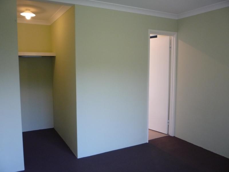 8 Oakham Way, Orelia WA 6167