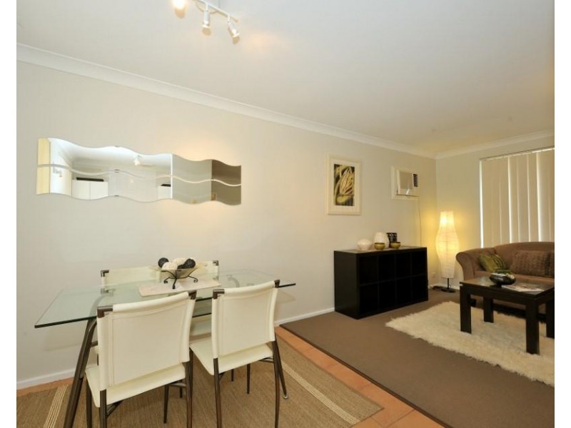 37 Chisham Avenue, Parmelia WA 6167