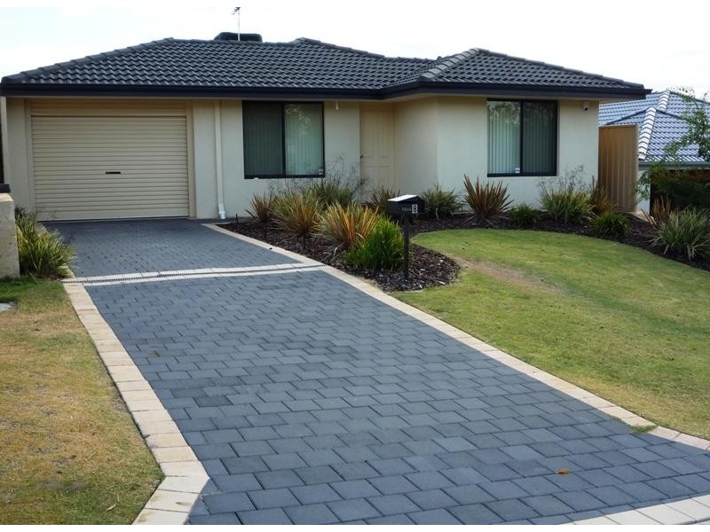 8 Oakham Way, Orelia WA 6167