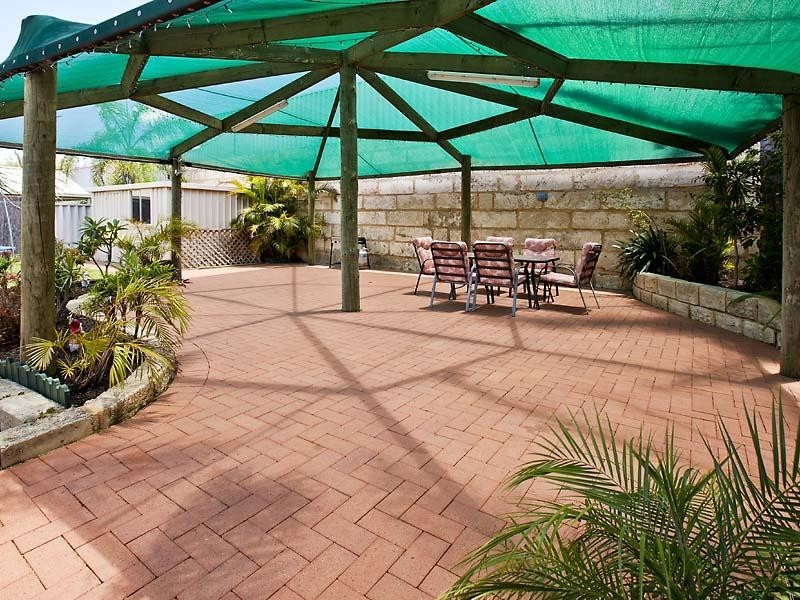 110 Warner Road, Parmelia WA 6167