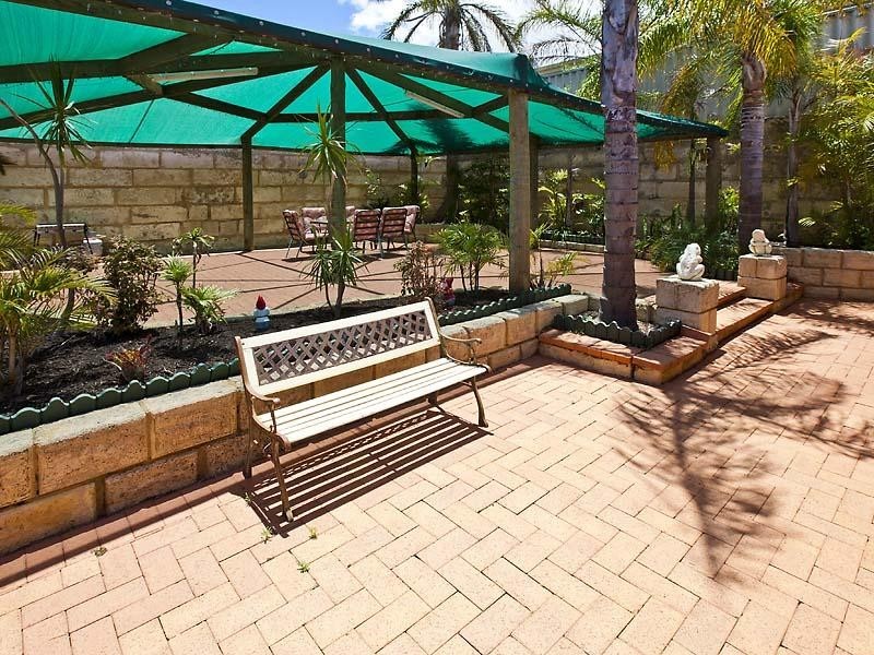 110 Warner Road, Parmelia WA 6167