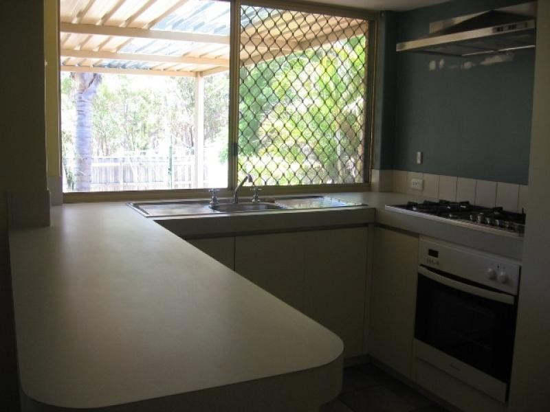 7 Grayden Grove, Leda WA 6170