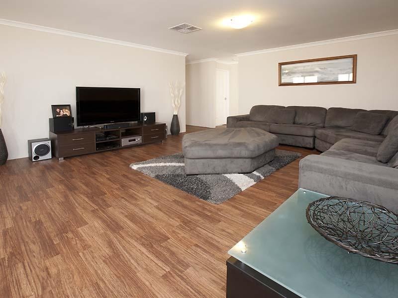 1 Stokesay Street, Orelia WA 6167