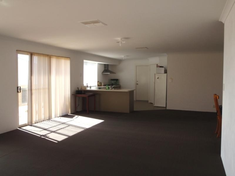 7 Greenstead Way, Wellard WA 6170