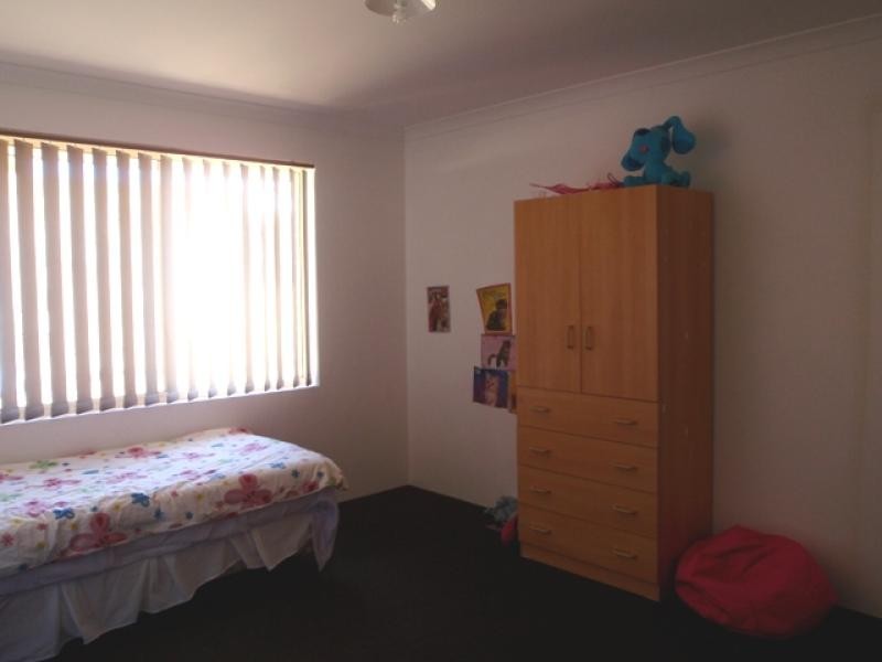 7 Greenstead Way, Wellard WA 6170