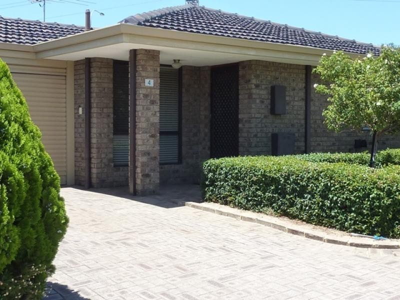 Unit 4/71 Corbel Street, Shelley WA 6148