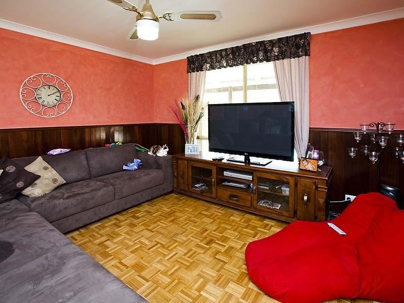 21 Silversmith Street, Wellard WA 6170