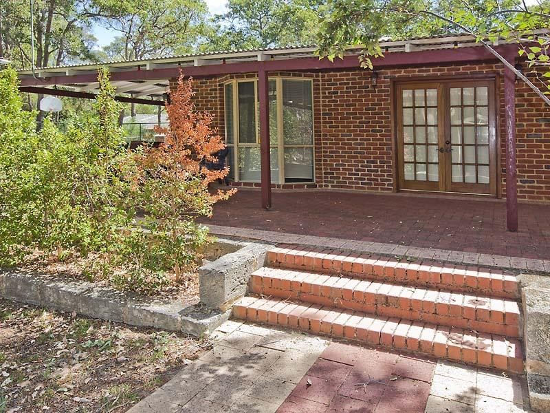 21 Silversmith Street, Wellard WA 6170