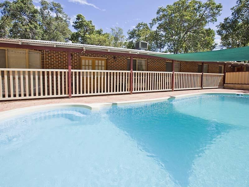 21 Silversmith Street, Wellard WA 6170