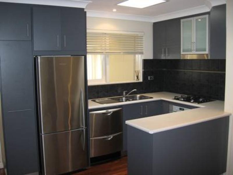 8 Blay Road, Calista WA 6167