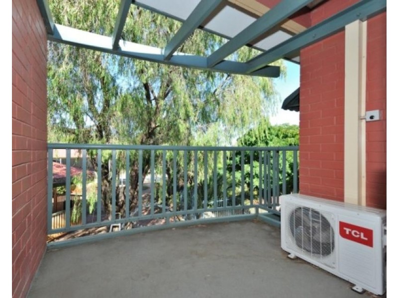 Unit 11/13 Dowling Place, Orelia WA 6167