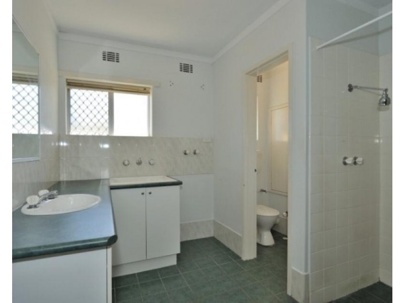 Unit 11/13 Dowling Place, Orelia WA 6167