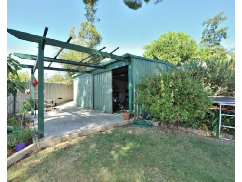 3 Turpin Place, Parmelia WA 6167