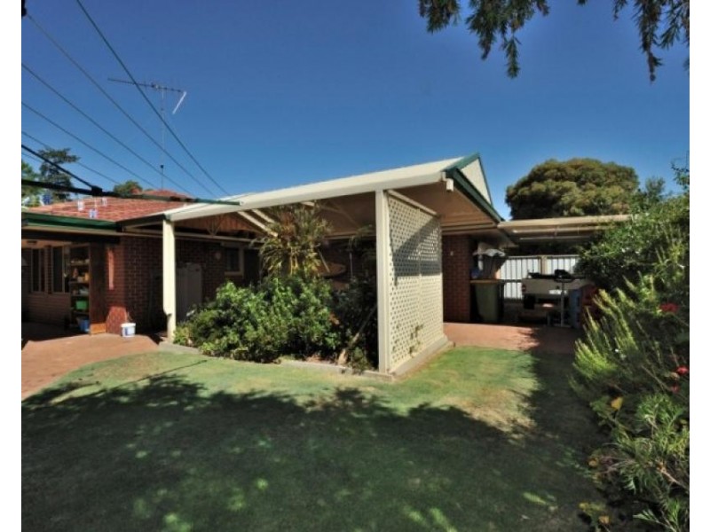 3 Turpin Place, Parmelia WA 6167
