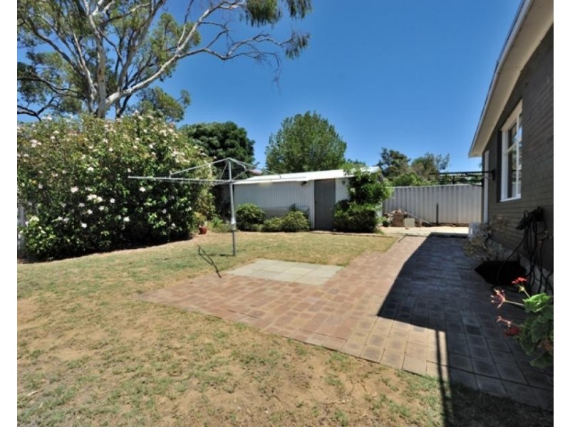 26 Hennessy Avenue, Orelia WA 6167