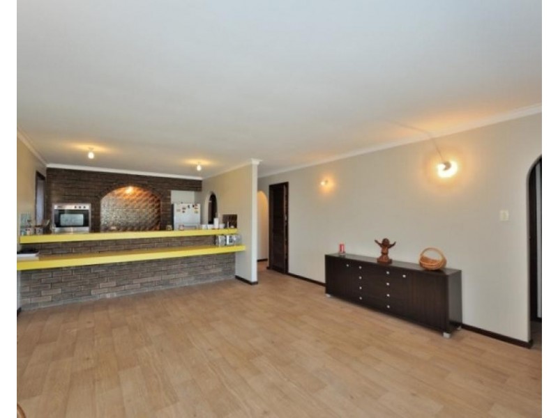 23 McKean Way, Parmelia WA 6167