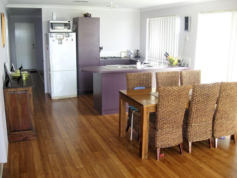 17 Wallingford Crescent, Wellard WA 6170