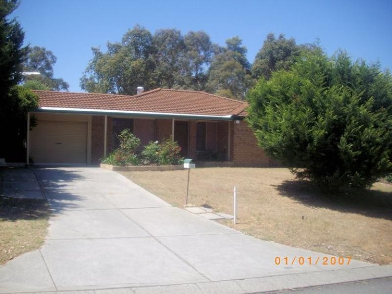 30 Judges Gardens, Leda WA 6170