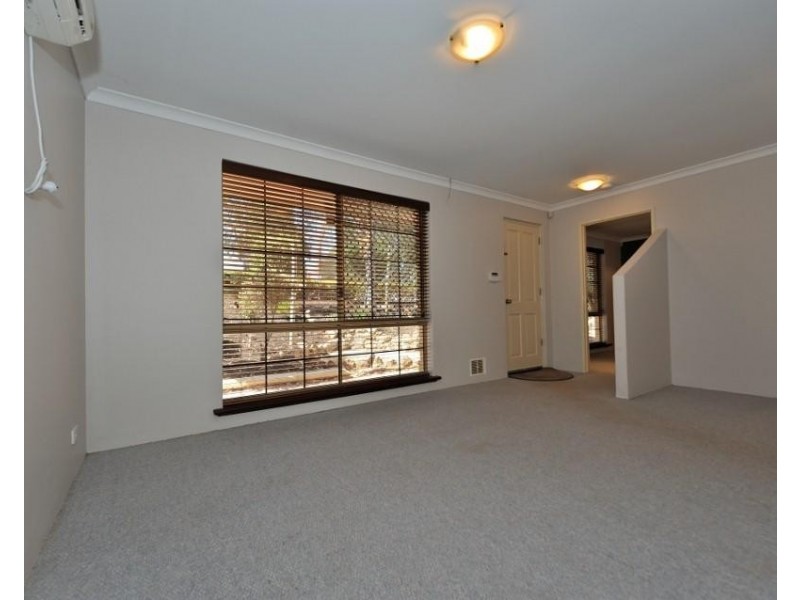 30 Perham Crescent, Leda WA 6170