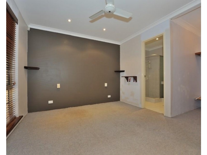 30 Perham Crescent, Leda WA 6170