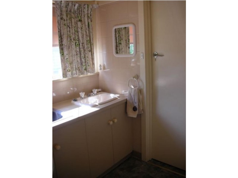 Warracknabeal VIC 3393