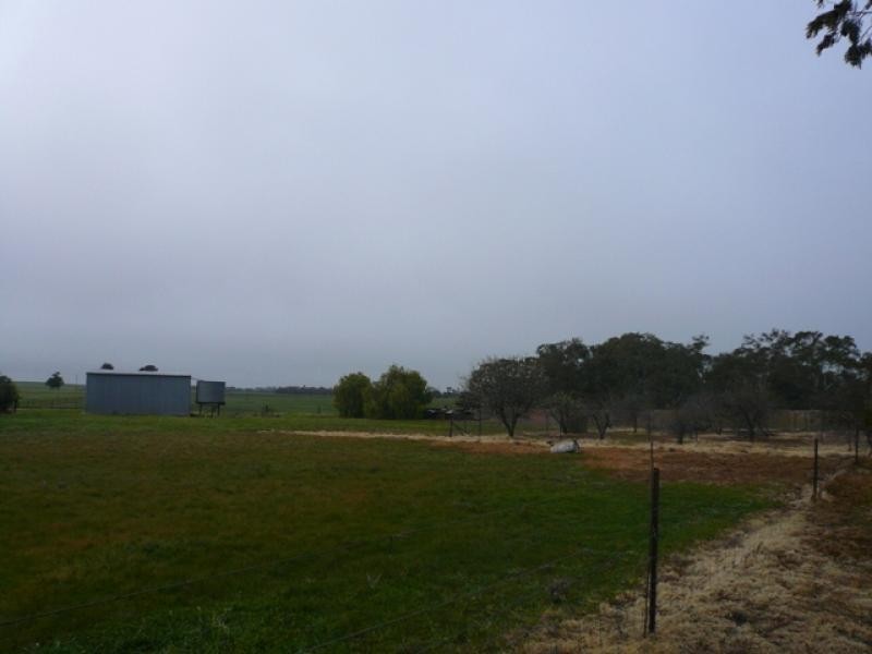 3447 Banyena St Arnaud Rd, Banyena VIC 3388