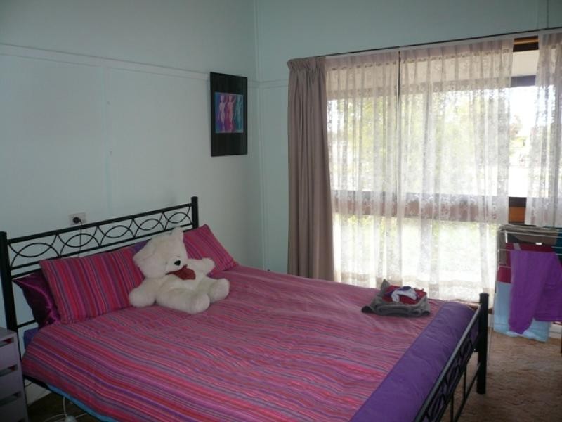 28 Strachan St, Hopetoun VIC 3396