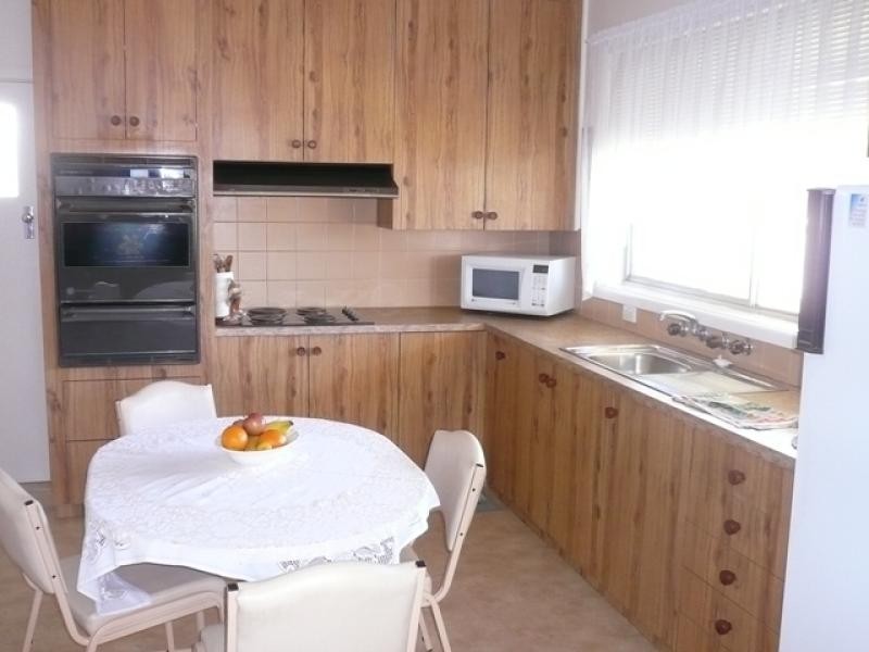 1 Dingwell St, Beulah VIC 3395