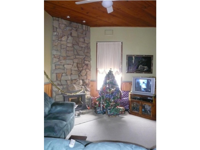 53 Evelyn St, Hopetoun VIC 3396