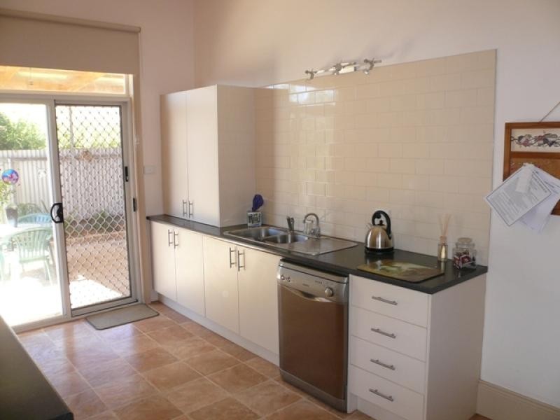 32 Gardiner St, Warracknabeal VIC 3393