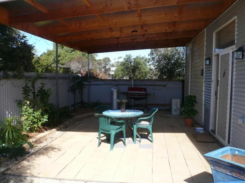 32 Gardiner St, Warracknabeal VIC 3393