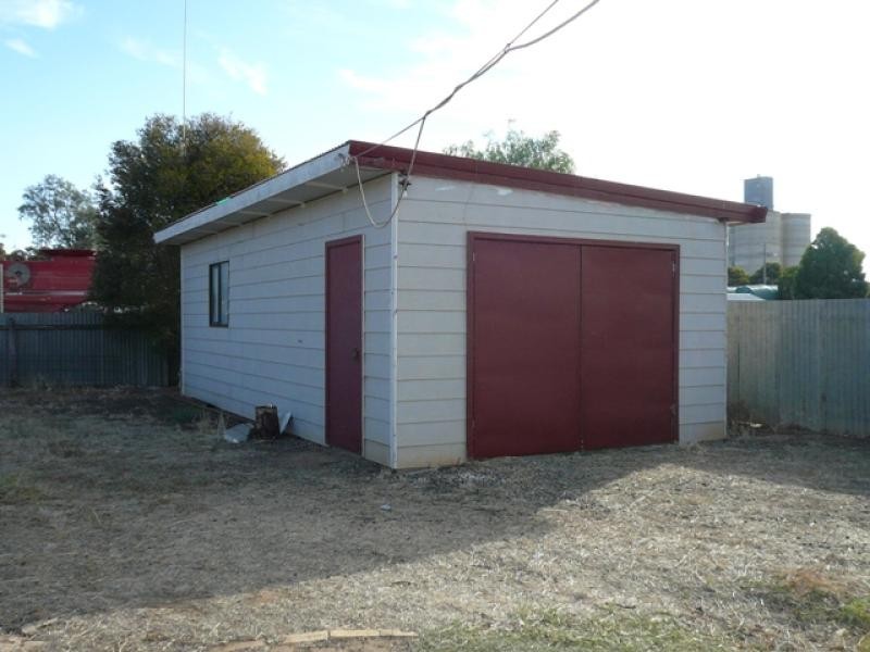 79 Mandeville St, Hopetoun VIC 3396