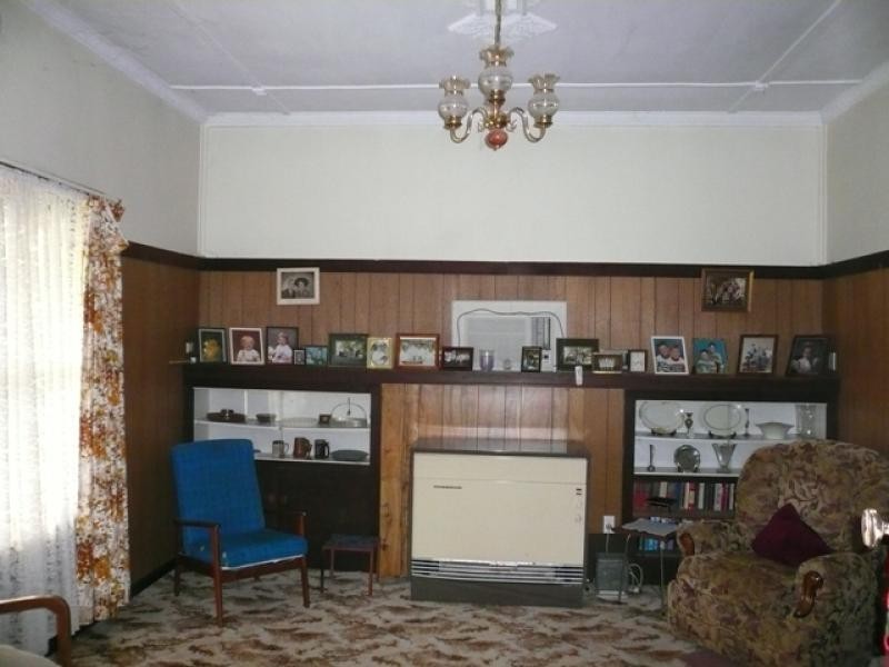 25 Jamouneau Street, Warracknabeal VIC 3393