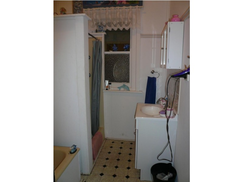 7 Gould Street, Warracknabeal VIC 3393