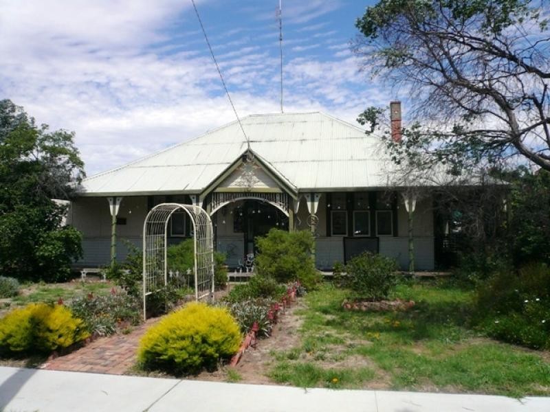 236 Scott Street, Warracknabeal VIC 3393