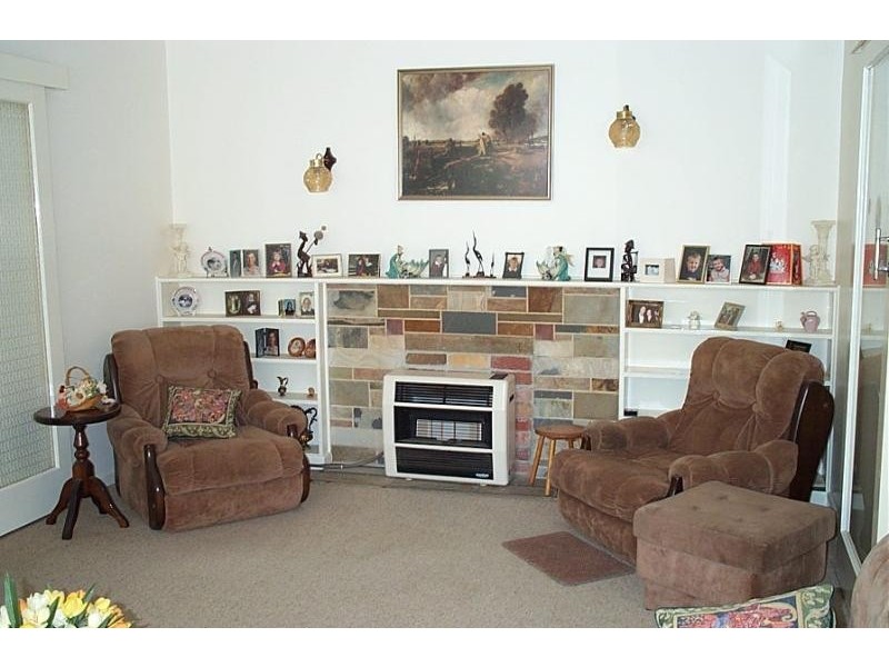 11 Upper Roy Street, Jeparit VIC 3423