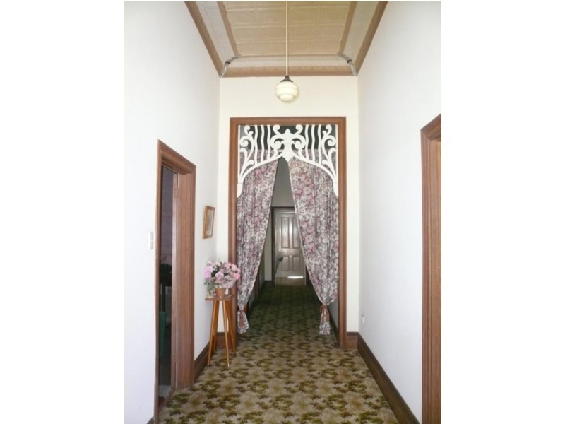 58 Lyle Street, Warracknabeal VIC 3393