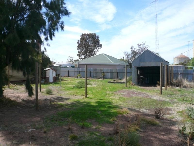 35 Phillips Street, Beulah VIC 3395