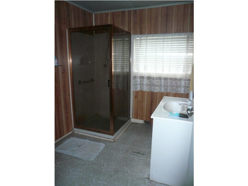 6 Shank Street, Warracknabeal VIC 3393