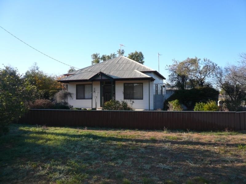 11 Carroll Street, Minyip VIC 3392